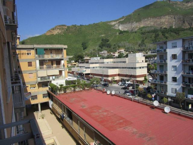 Appartamento in vendita a Napoli NA