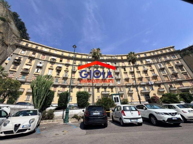 Appartamento in vendita a Napoli NA