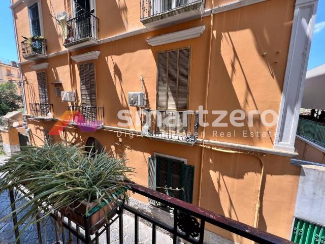 Appartamento in vendita a Napoli NA