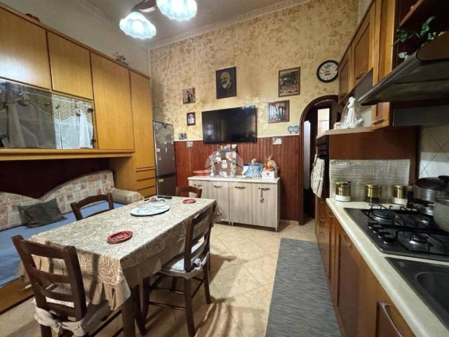 Appartamento in vendita a Napoli NA