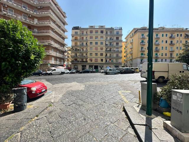 Appartamento in vendita a Napoli NA