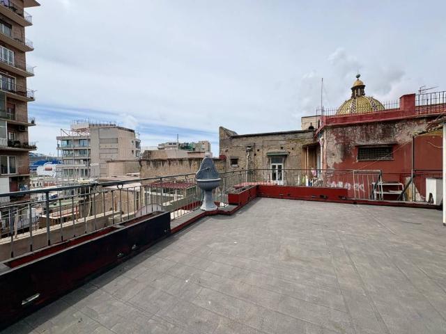 Appartamento in vendita a Napoli NA