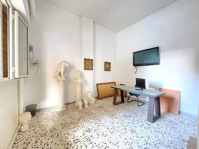 Appartamento in vendita a Napoli NA