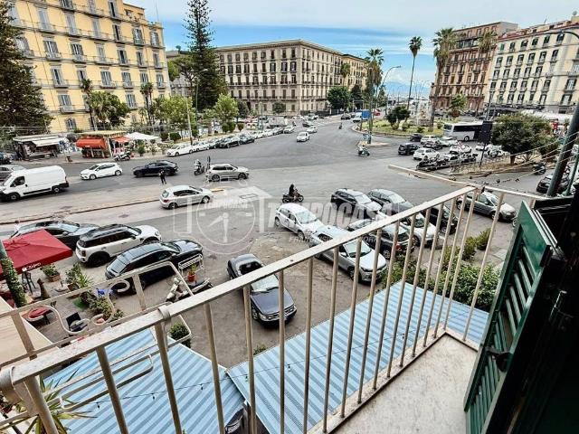 Appartamento in vendita a Napoli NA