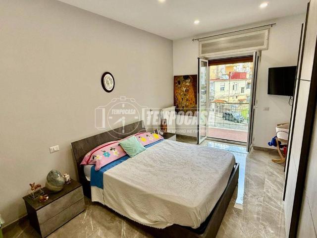 Appartamento in vendita a Napoli NA