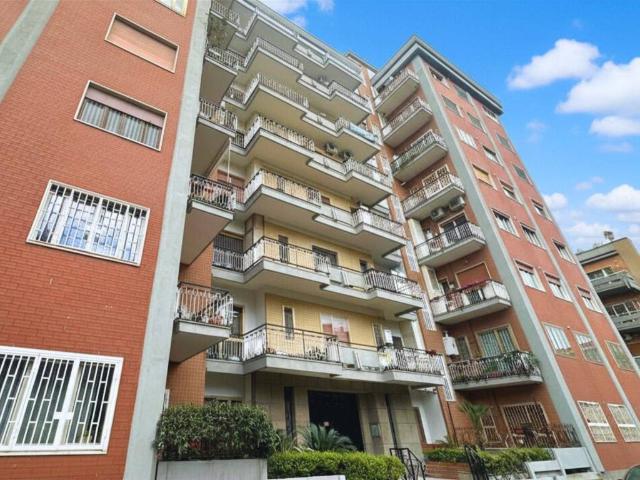 Appartamento in vendita a Napoli NA