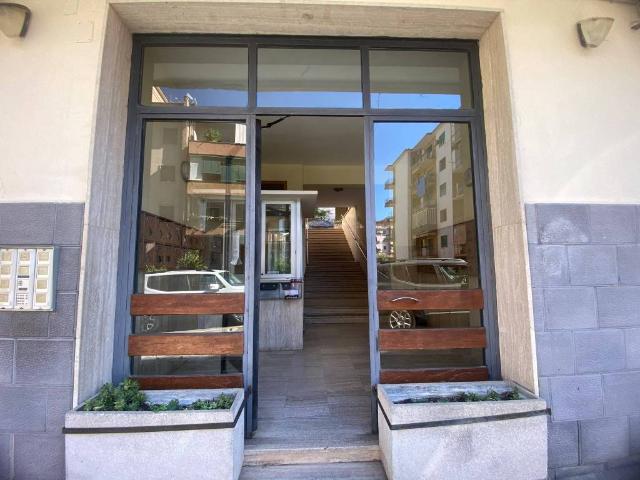 Appartamento in vendita a Napoli NA