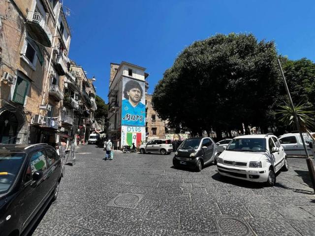 Appartamento in vendita a Napoli NA