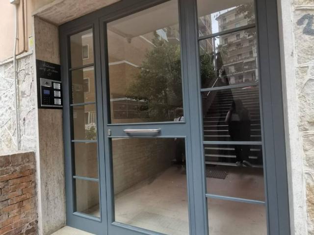 Appartamento in vendita a Napoli NA