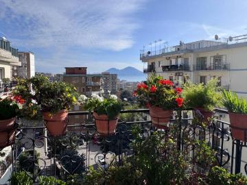 Appartamento in vendita a Napoli NA