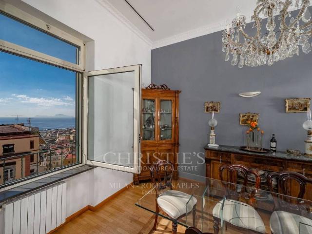 Appartamento in vendita a Napoli NA