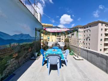 Appartamento in vendita a Napoli NA