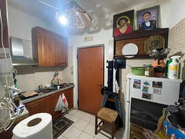 Appartamento in vendita a Napoli NA