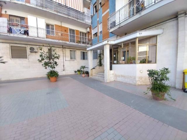 Appartamento in vendita a Napoli NA