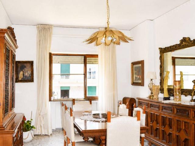 Appartamento in vendita a Napoli NA