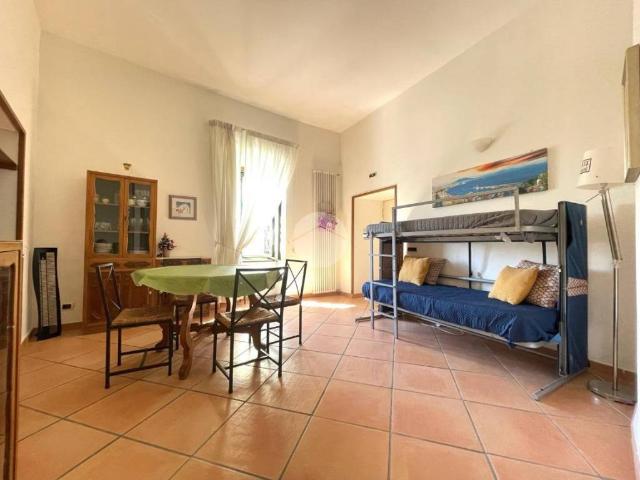 Appartamento in vendita a Napoli NA