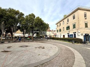 Appartamento in vendita a Napoli NA