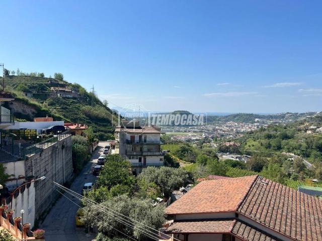 Appartamento in vendita a Napoli NA