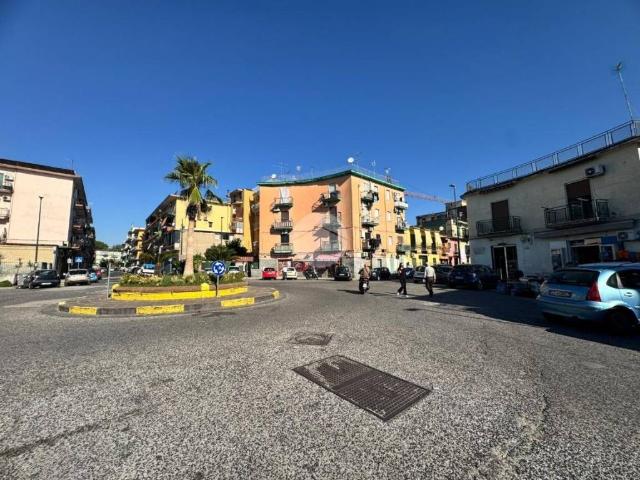 Appartamento in vendita a Napoli NA