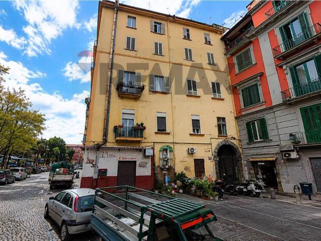 Appartamento in vendita a Napoli NA