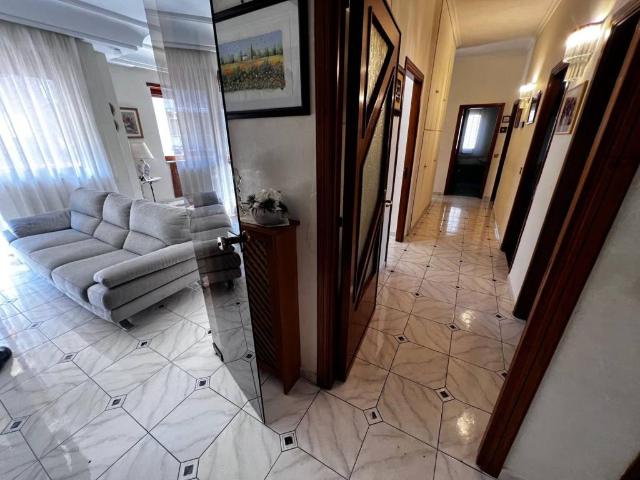 Appartamento in vendita a Napoli NA