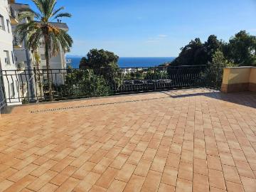 Appartamento in vendita a Napoli NA