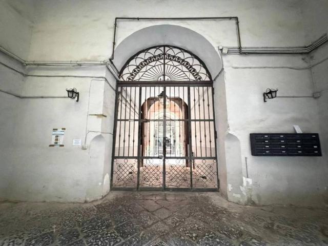 Appartamento in vendita a Napoli NA