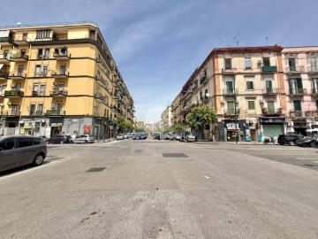 Appartamento in vendita a Napoli NA