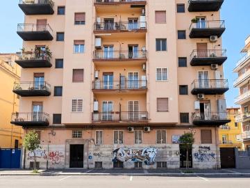 Appartamento in vendita a Napoli NA