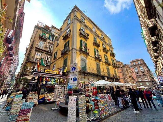 Appartamento in vendita a Napoli NA