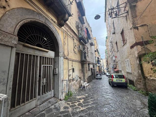 Appartamento in vendita a Napoli NA