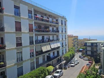 Appartamento in vendita a Napoli NA