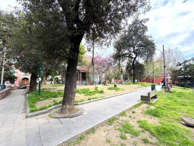 Appartamento in vendita a Napoli NA