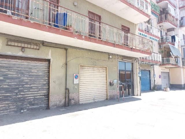 Appartamento in vendita a Napoli NA