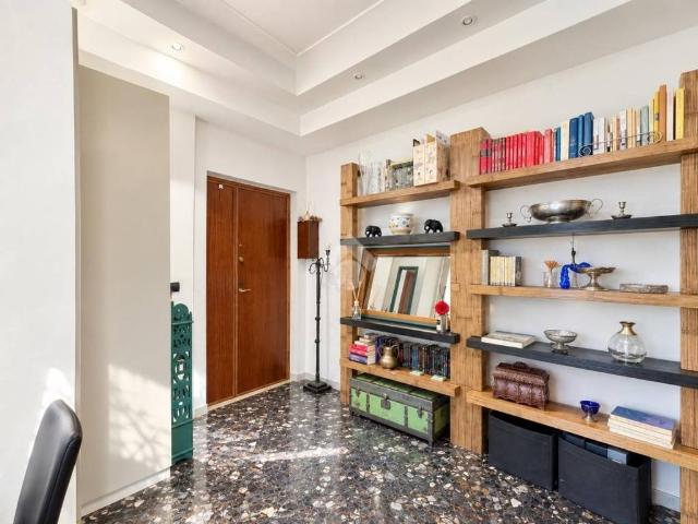 Appartamento in vendita a Napoli NA