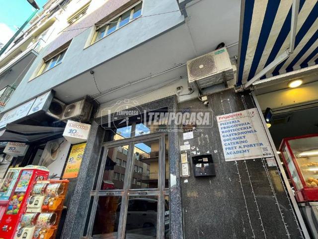 Appartamento in vendita a Napoli NA