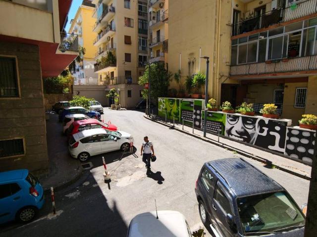 Appartamento in vendita a Napoli NA