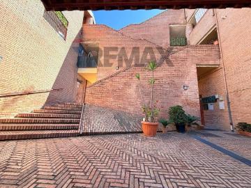 Appartamento in vendita a Napoli NA