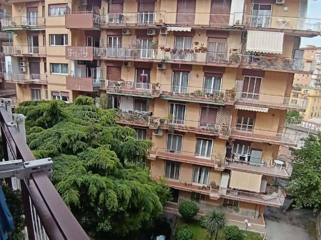 Appartamento in vendita a Napoli NA
