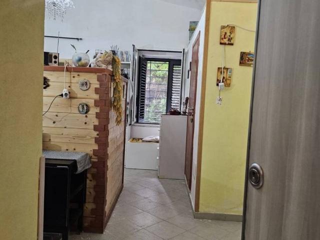 Appartamento in vendita a Napoli NA