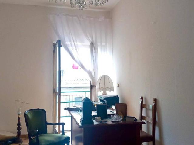 Appartamento in vendita a Napoli NA