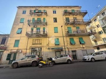 Appartamento in vendita a Napoli NA