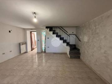 Appartamento in vendita a Napoli NA