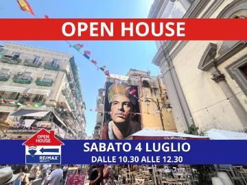 Appartamento in vendita a Napoli NA