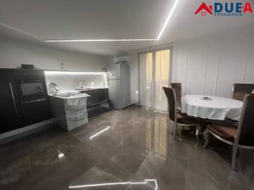 Appartamento in vendita a Napoli NA
