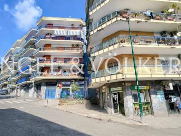 Appartamento in vendita a Napoli NA