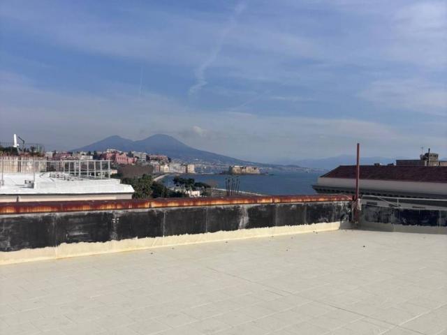 Appartamento in vendita a Napoli NA