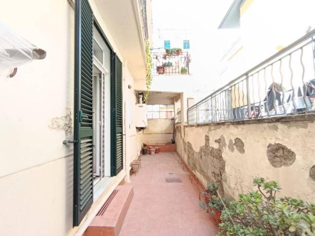 Appartamento in vendita a Napoli NA