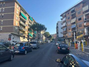 Appartamento in vendita a Napoli NA