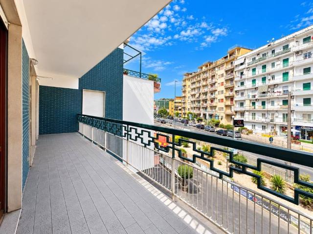 Appartamento in vendita a Napoli NA